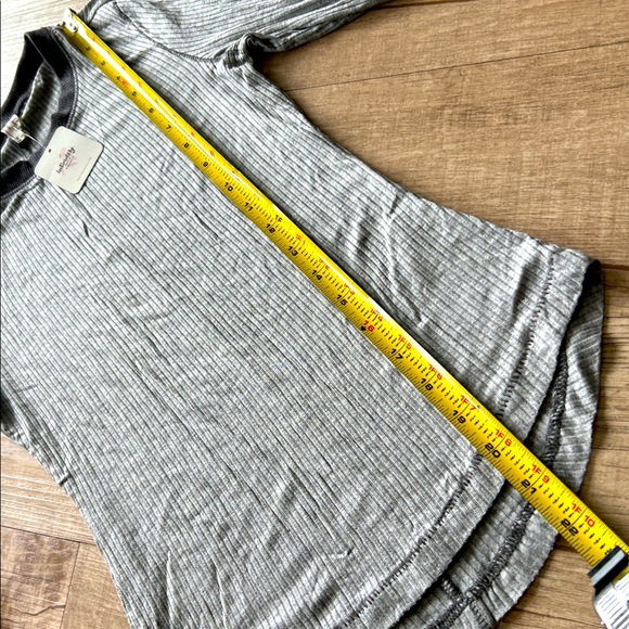 FREE PEOPLE NWT Intimately Women’s 3/4 Sleeves Top. XS - Picture 11 of 12